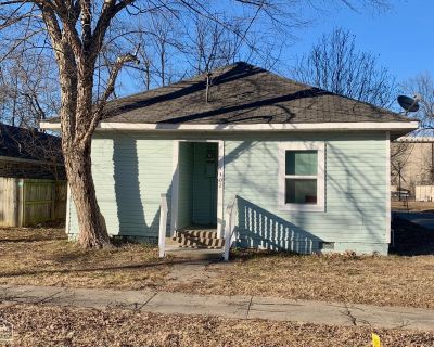1 Bedroom 1BA 1284 ft Studio For Sale in Jonesboro, AR