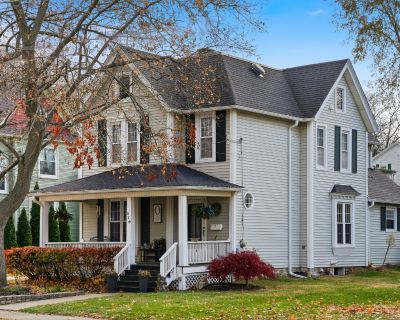 3 Bedroom 1BA 2131 ft Single Family House For Sale in Dixon, IL