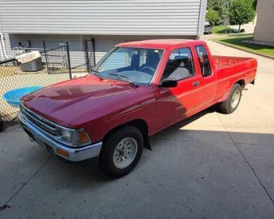 1991 Toyota Pickup DLX 2wd