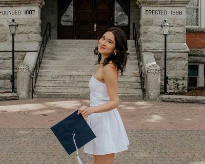 Available on: december 1. Unfurnished. About the townhouse: Located in Ballard 2 bed / 2 bath townhouse - you ll have your own floor and bathroom Washer and dryer in unit 1-year+ lease Clean and respectful environment Option for furnished or unfurnished $1,750 per person. Rent $1,650 per month Bills Not included Security deposit None Property type Townhouse Room furnishing Unfurnished Preferred...