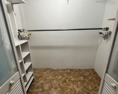 Security deposit: $1,399.00. Non-smoking. Furnishings: Furnished * Parking: Yes * Yard/patio: Yes * Disabled access: * Living room: own. $1,399 monthly (whole property). Located in the best part of Sweetwater - 10 minute walk to more than 5 shopping Plazas. All Utilities included and WiFi. Must have proof of work and income, background check. Security + 1st Month. FIU Students require parent co...