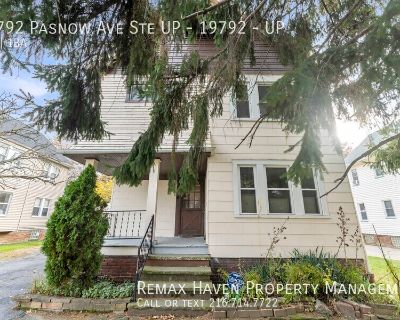 2 Bedroom 1BA 899 ft Pet-Friendly Apartment For Rent in Euclid, OH