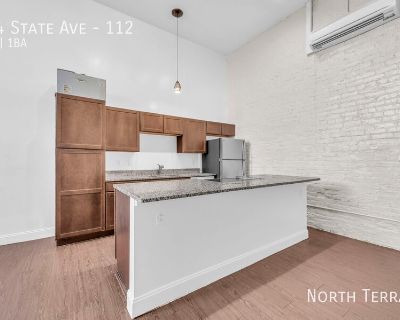 2 Bedroom 1BA 826 ft Pet-Friendly Apartment For Rent in Kansas City, KS