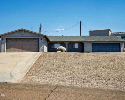 2 Bedroom 2BA 1340 ft Single Family Home For Sale in LAKE HAVASU CITY, AZ