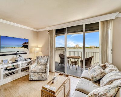 1 Bedroom 1BA Condo Vacation Rental in Cozy on Lover's Key, Fort Myers, FL