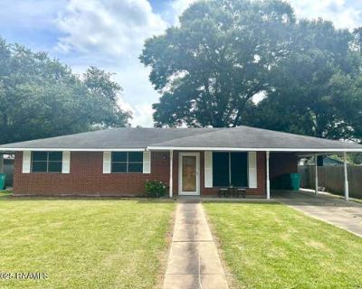 3 Bedroom 2BA 1268 ft Single Family Home For Sale in EUNICE, LA