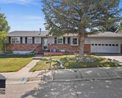 Ridgecrest Dr, Casper, Home For Sale