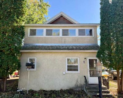 530 Simon Ave W. image_url. In unit laundry Garage Unit Amenities in unit laundry Property Amenities parking garage. 2 Bedroom. 1 Bathroom. 1200 ft