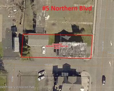 2200 ft Commercial Property For Sale in South Abington Township, PA
