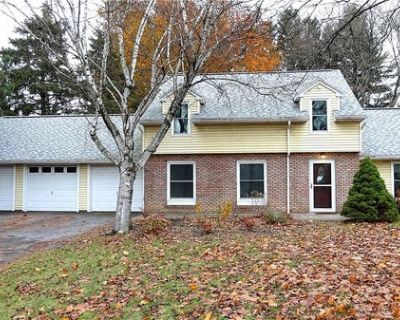 3 Bedroom 2BA 1736 ft Single Family Home For Sale in WEBSTER, NY