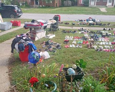 Front and back yard big sale