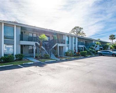 2 Bedroom 2BA 1245 ft Furnished Condominium For Sale in NAPLES, FL