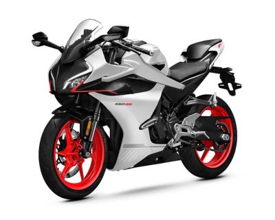 2025 CFMOTO 450SS, 2025 CFMOTO 450SS The 450SS roars onto the tarmac with a 270 crank that mimics a V-twin s heart-pounding torque without sacrificing parallel twin horsepower. Clamp down on the Brembo M40 brakes, where a massive 320mm rotor and 4-piston caliper obliterate speed. Feel every shift engage with lethal precision, the slipper clutch handling downshifts like a samurai. In the corners...