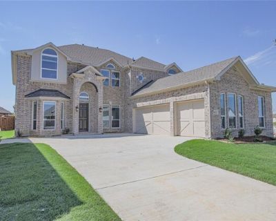 612 Cattle Chute Ct. LUXURY LEASE: 6 Bed 4 Bath Executive Home w$125k+ Upgrades and Media Room Move into immediate luxury! This immaculate 6-bedroom, 4-bath home in Celina is available for lease, showcasing over $125K in high-end upgrades. Grandeur Redefined: Be greeted by an impressive foyer leading to an 18ft high-ceiling family room with a breathtaking, upgraded stone fireplace. Gourmet Kitc...