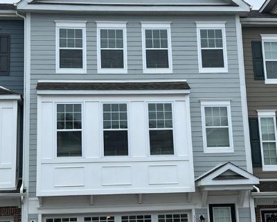 3 Bedroom 2BA 2561 ft Apartment For Rent in Marlton, NJ