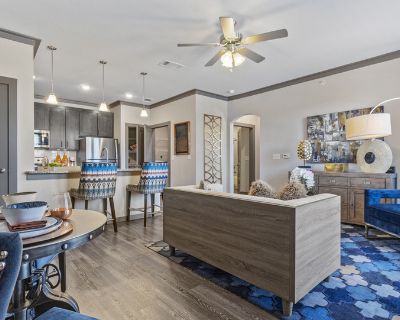 2 Bedroom 2BA 1208 ft Apartment For Rent in Azle, TX