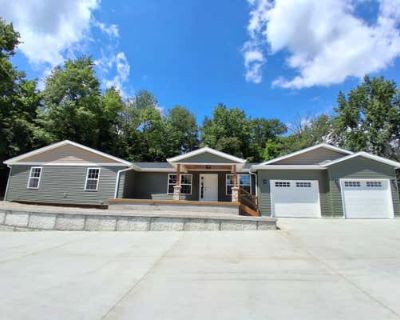 4 Bedroom 3BA 3646 ft Single Family Home For Sale in WASHINGTON, IN