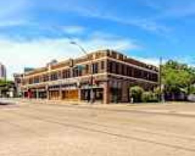 1 Bedroom 1BA 450 ft² Apartment For Rent in Dallas, TX 1108 S Akard St #5