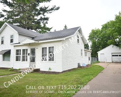3 Bedroom 1BA Pet-Friendly Single-family home For Rent in Stevens Point, WI