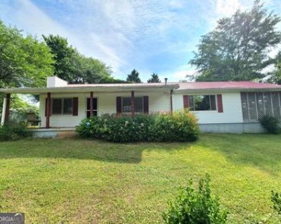 3 Bedroom 1BA 1225 ft Single Family House For Sale in Baldwin, GA