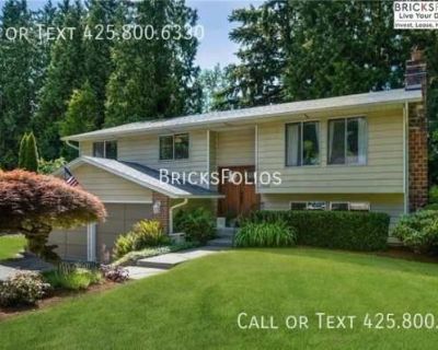 4 Bedroom 2.5BA 2096 ft Pet-Friendly House For Rent in Bothell East, WA