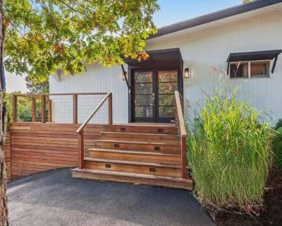 5 Bedroom 6BA 0 ft Apartment For Rent in Northwest Harbor, NY