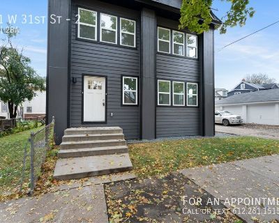 5 Bedroom 2BA 2200 ft Apartment For Rent in Minneapolis, MN