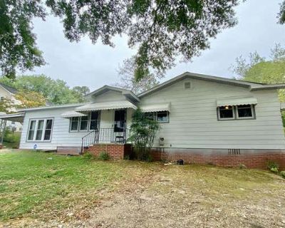 3 Bedroom 1BA 1325 ft Single Family Home For Sale in CALHOUN, GA