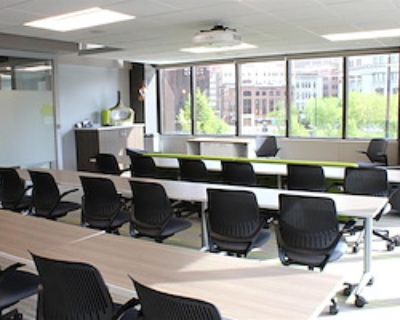 Private Meeting Room for 30 at Worklab by Custer