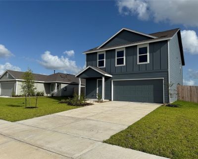 4 Bedroom 2.5BA 1954 ft² Home For Rent in Angleton, Texas