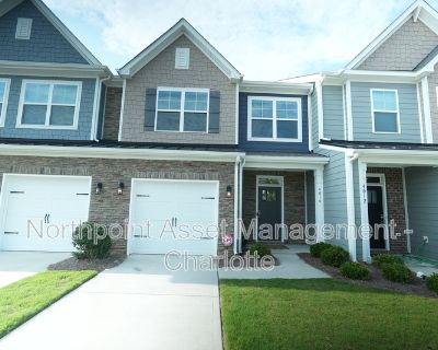 3 Bedroom 2.5BA 1817 ft Pet-Friendly House For Rent in Harrisburg, NC