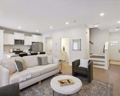 3 Bedroom Town Home. image_url. In unit laundry Granite counters Dishwasher Pet friendly New construction Garage Unit Amenities air conditioning dishwasher granite counters in unit laundry range refrigerator stainless steel Property Amenities pet friendly parking garage new construction cats allowed dogs allowed. Pets allowed. 3 Bedroom. 2.5 Bathroom. 1706 ft