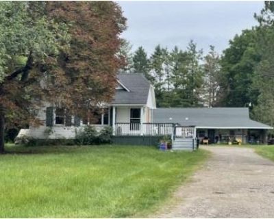 3 Bed 1 Bath Preforeclosure Property in Yale, MI 48097 - Yale Rd