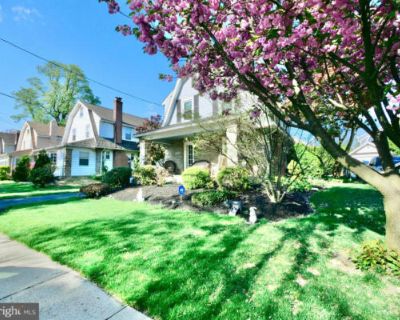 4 Bedroom 2BA 1983 ft Single Family Home For Sale in DREXEL HILL, PA