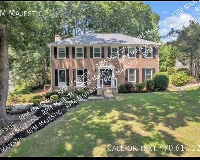 5 Bedroom 4BA House For Rent in Stone Mountain, GA