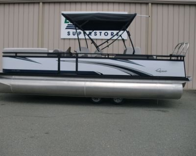 Qwest Pontoons 822 EClass Splash Pad L PONTOON BOAT 2023