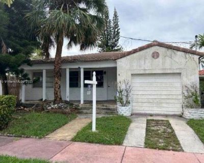 4 Bedroom 2BA 2077 ft Single Family Home For Rent in Miami Beach, FL