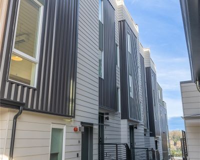 2 Bedroom 1BA 1063 ft Apartment For Rent in Seattle, WA