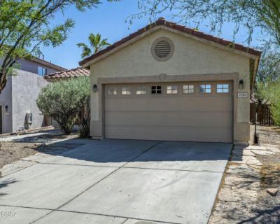 2 Bedroom 2BA 1560 ft Single Family Home For Sale in Tucson, AZ