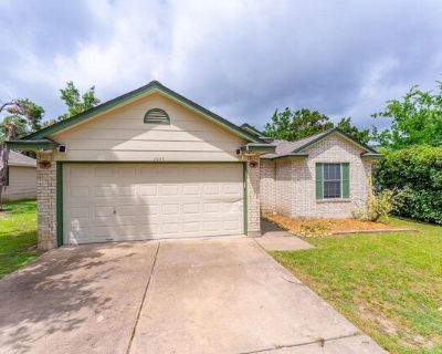 1803 Columbine Ln. Welcome to 1803 Columbine Ln in Leander, TX-a comfortable 3-bedroom, 2-bathroom home offering both style and functionality. This property features ceiling fans throughout, a cozy fireplace in the living area, and a spacious layout ideal for everyday living. The primary suite includes a dual vanity, soaking tub, and walk-in closet for added convenience. Additional amenities in...