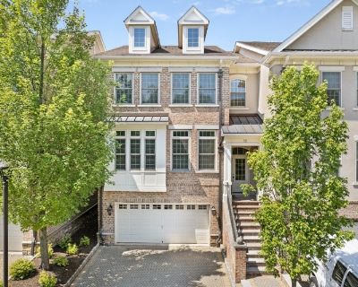 3 Bedroom 2BA 3450 ft Apartment For Rent in Morris Township, NJ