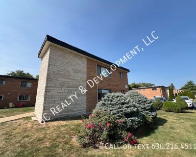 1 Bedroom 1BA 600 ft Pet-Friendly Condo For Rent in West Chicago, IL