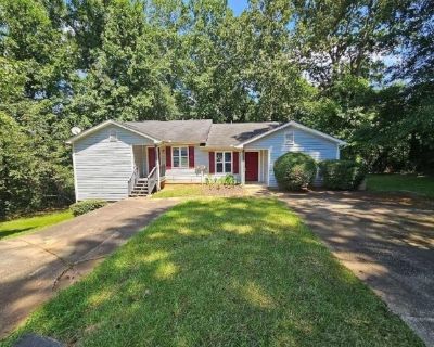 2460 Washington Street Ext. Move-in ready 2 bed/2 bath duplex unit with roommate floorplan in Austell! Located in a quiet, private neighborhood yet close to major roads, interstates, and all the amenities Austell has to offer. All All County Perimeter residents are enrolled in the Resident Benefits Package (RBP) for $49.95/month which includes liability insurance, credit building to help boost ...