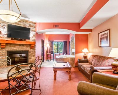 Avg / night: $192. Roomy condo in quiet locale with jetted tub, fireplaces & AC | Located in Wisconsin Dells, WI | 3.89 Stars | 2 Bed, 2 Bath | No Pets. No pets. Max 8 guests. No matter what type of vacation you're after, you can find it in the Dells - hike the Dells of the Wisconsin River State Natural Area; boat or raft the river; ride the famous Original Wisconsin Ducks, or spend time careen...