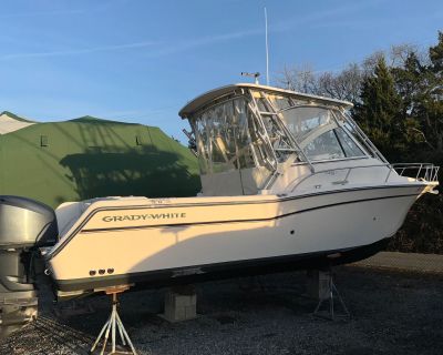 2007 Grady-White Express 305