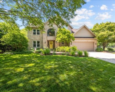 4 Bedroom 2BA 2336 ft Single Family House For Sale in Batavia, IL