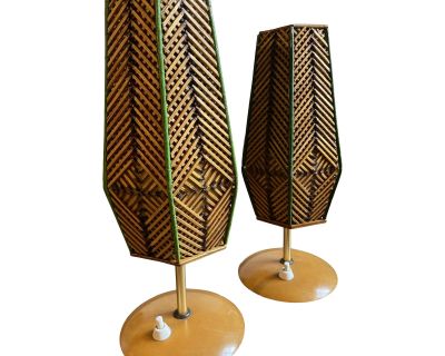 1960s Mid Century Table Lamps in Rattan and Base in Wood, Italy - Set of 2