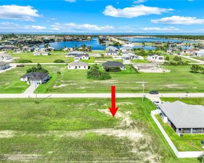 Lots and Land For Sale in Cape Coral, FL