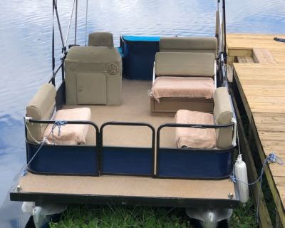 17ft  pontoon boat for sale