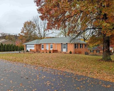 Cherry Ave, Grottoes, Home For Rent